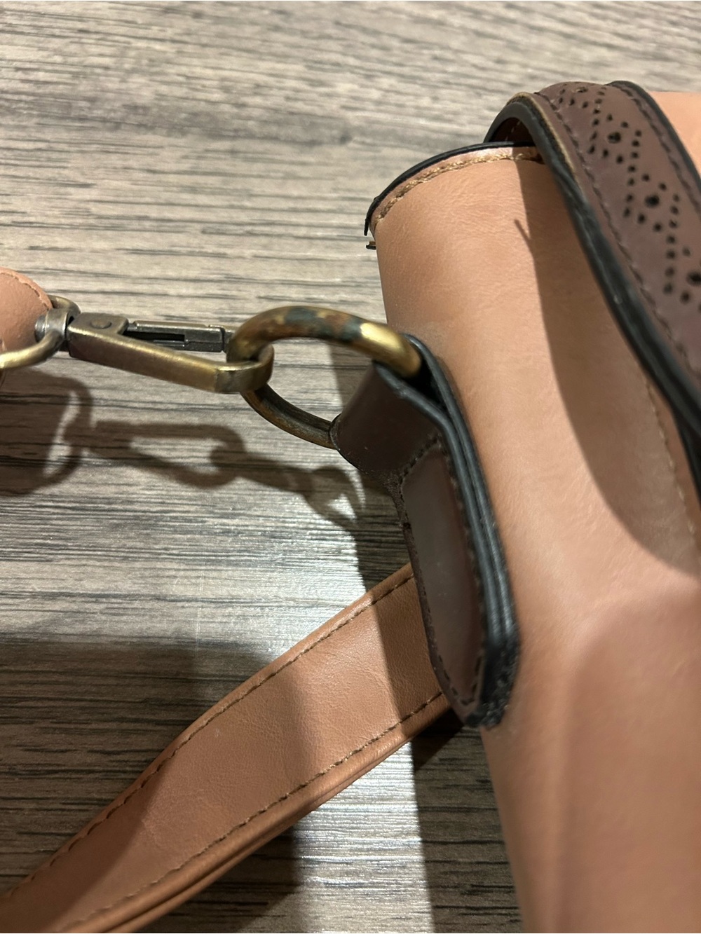 Altar’d State Two-Tone vintage-style Brown & Tan Crossbody Satchel - Picture 8 of 10